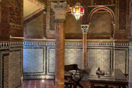 HOSTAL TEMÁTICO DE LA CIUDAD DE ARJONA DESDE LA JUDERÍA