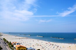 Swadeshi Club Hotels