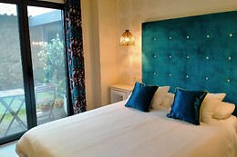 VINOHOTEL 7 UVAS