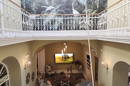 HOTEL BOUTIQUE IULIA