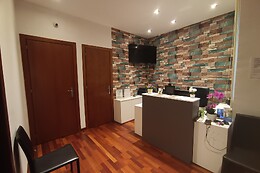KG CLINICA Y SALUD