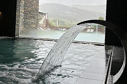 APARTAMENTOS SOLANA, HOTEL TAULL & ROMANIC