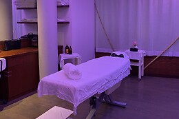 APARTAMENTOS SOLANA, HOTEL TAULL & ROMANIC