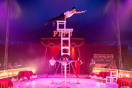 Circus Pipo by Heppenheimer