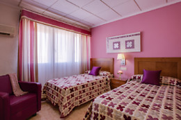 HOTEL MANOLO