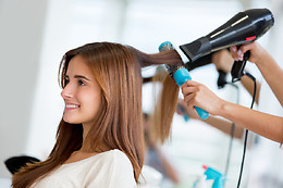 PELUQUERÍA PEINADOS