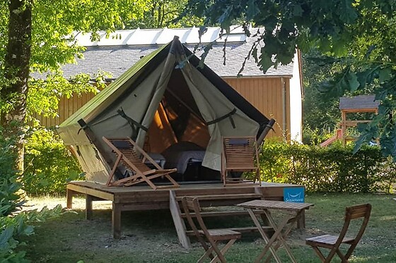 Seasonova camping Le Point Du Jour - Merville-Franceville-Plage | Vivabox