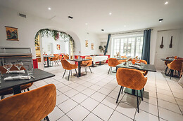 Logis Hôtel Restaurant Vuillot